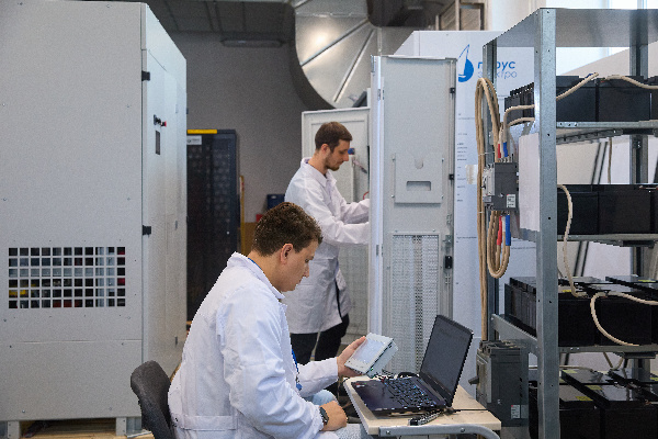 Предприятие «Росатома» разработало образец отечественного инвертора для солнечных электростанций