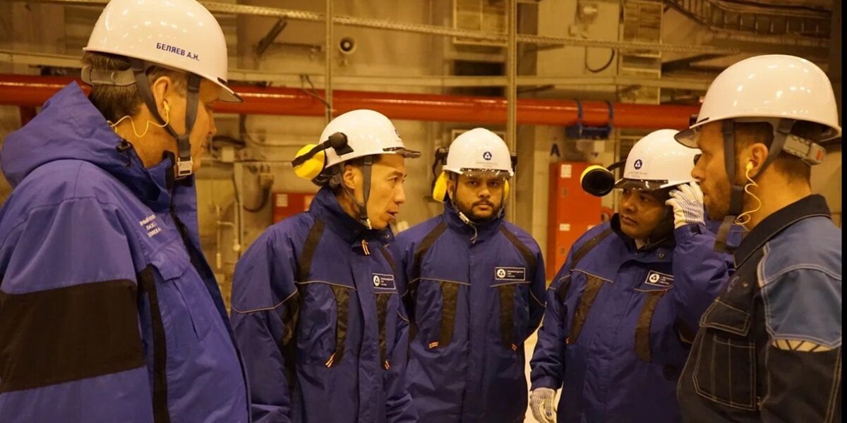 Indian diplomats visited Izhora Plant and LNPP