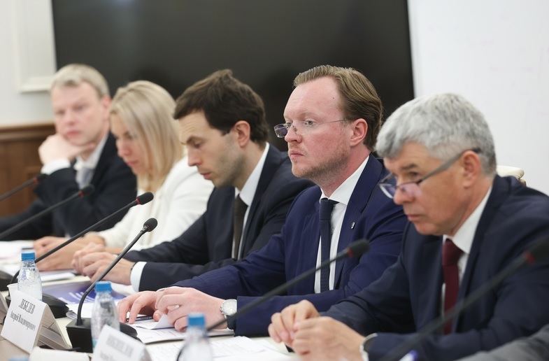 «Росатом» представил результаты работы системы обращения с промышленными отходами на заседании рабочей группы профильного комитета Совета Федерации
