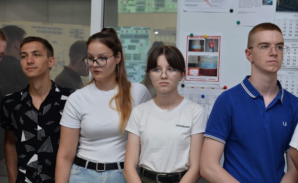 На Ростовской АЭС прошел технический тур для студентов-практикантов
