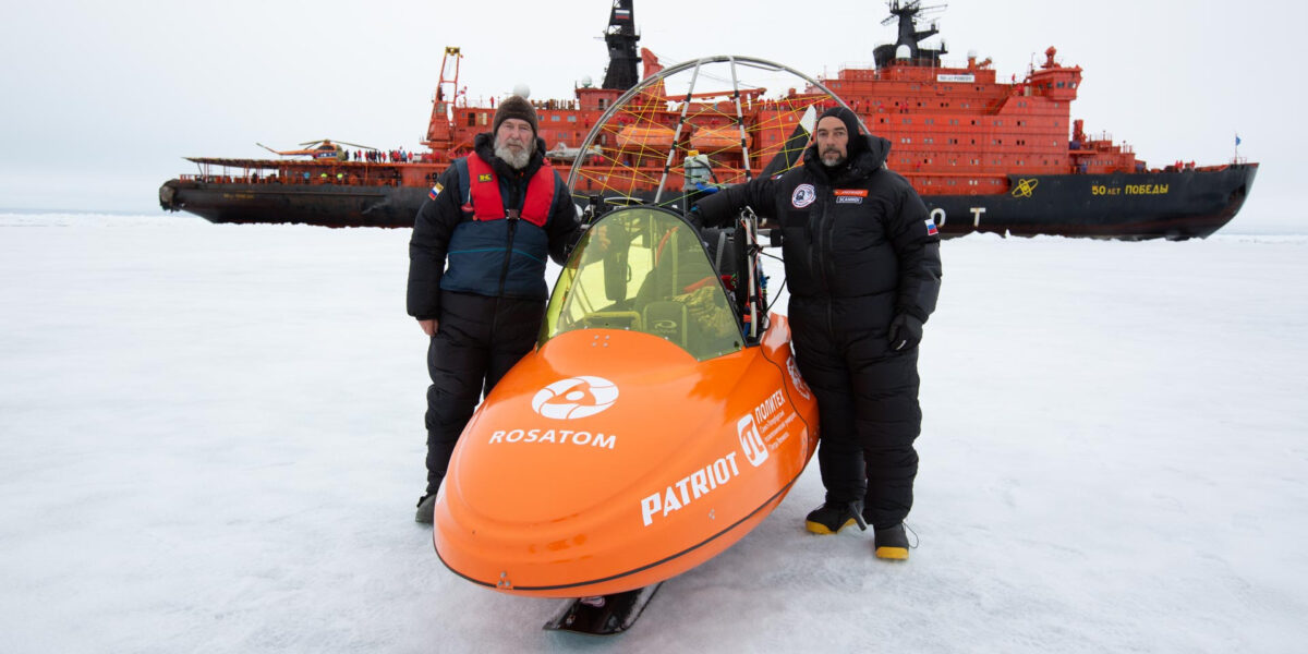 Rosatom helped famous traveler set a world record in reaching the North Pole on a powered parachute