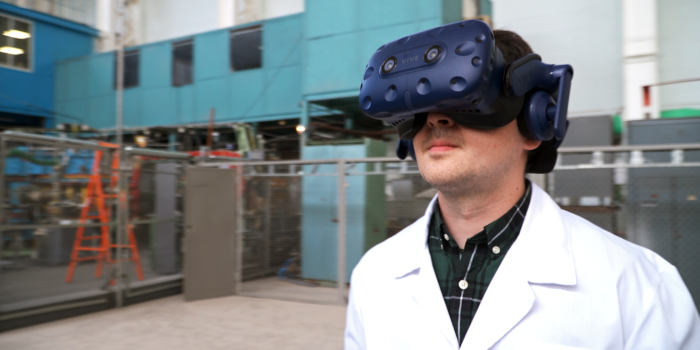 Видео: VR-комплекс «Токамак с реакторными технологиями»