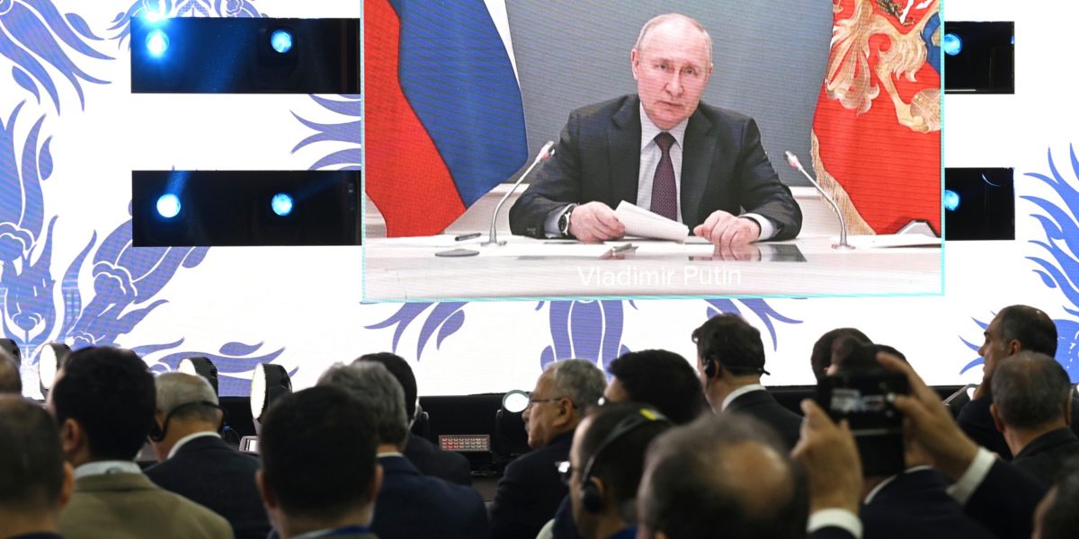 Выступление Президента Российской Федерации Владимира Путина на церемонии по случаю завоза ядерного топлива на АЭС «Аккую» (Турция)