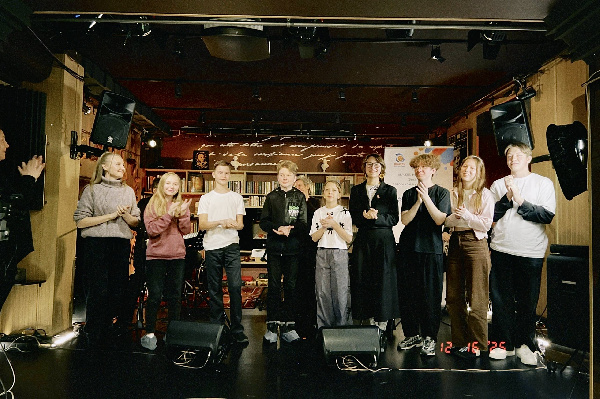 Авторы музыкального альбома «U-235. Песни атомных городов», выпущенного при поддержке «Росатома», презентовали свои произведения в Санкт-Петербурге