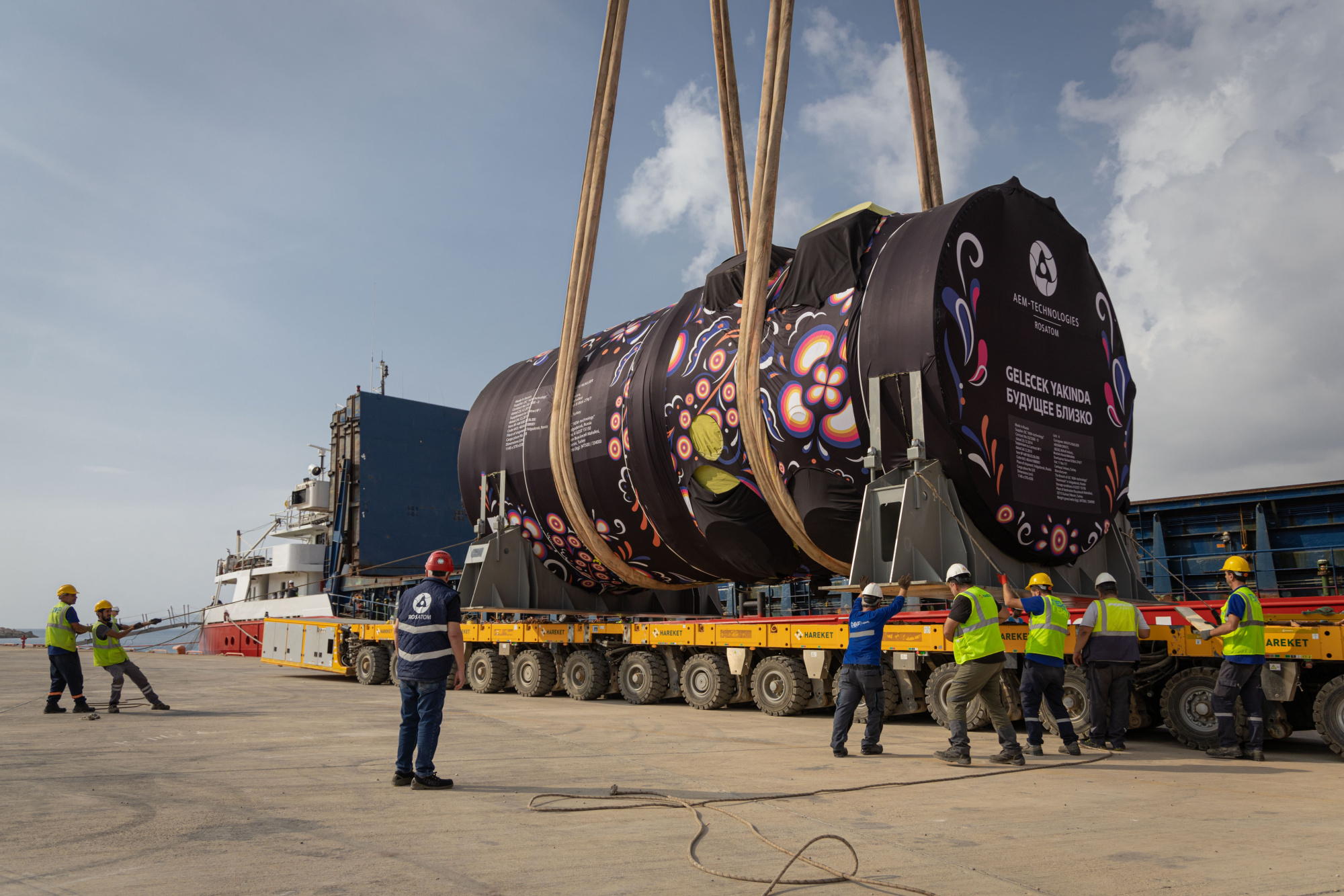 На площадку АЭС «Аккую» (Турция) доставлен корпус реактора для блока № 4