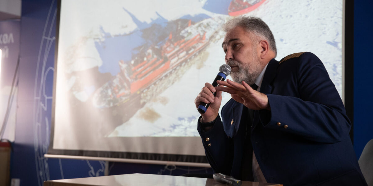 Капитан «Ледокола знаний 2023» Лобусов Дмитрий Викторович