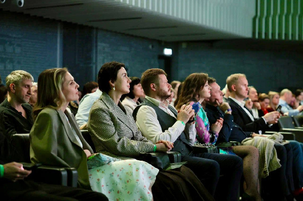 В музее «Атом» прошел концерт фестиваля «Резонанс» о науке и искусстве 1940–1950-х годов