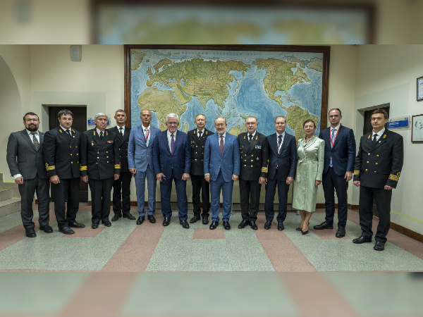 В рамках ВЭФ-2026 состоялось заседание Совета участников судоходства по Северному морскому пути