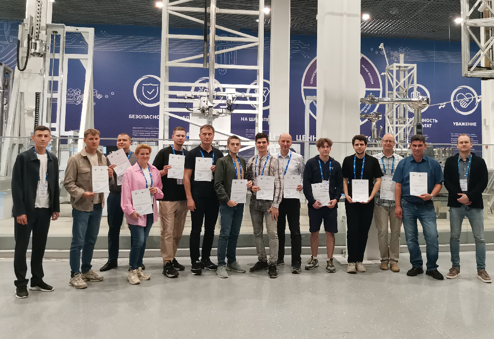 В рамках проекта «Прорыв» завершен пилотный цикл программы подготовки инженерно-технических специалистов робототехнических комплексов