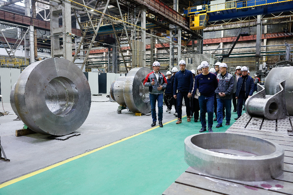 «Петрозаводскмаш» представил главе Минпромторга РФ проекты цифровой трансформации предприятия
