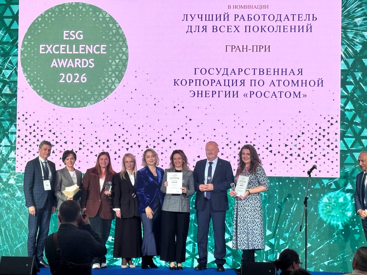 «Росатом» получил 10 наград премий «Хрустальная пирамида» и ESG Excellence Awards 2026 