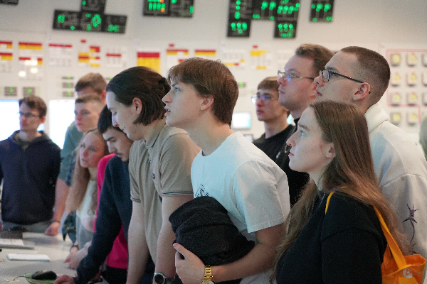 Студенты-физики из Дубны познакомились с работой Смоленской АЭС 