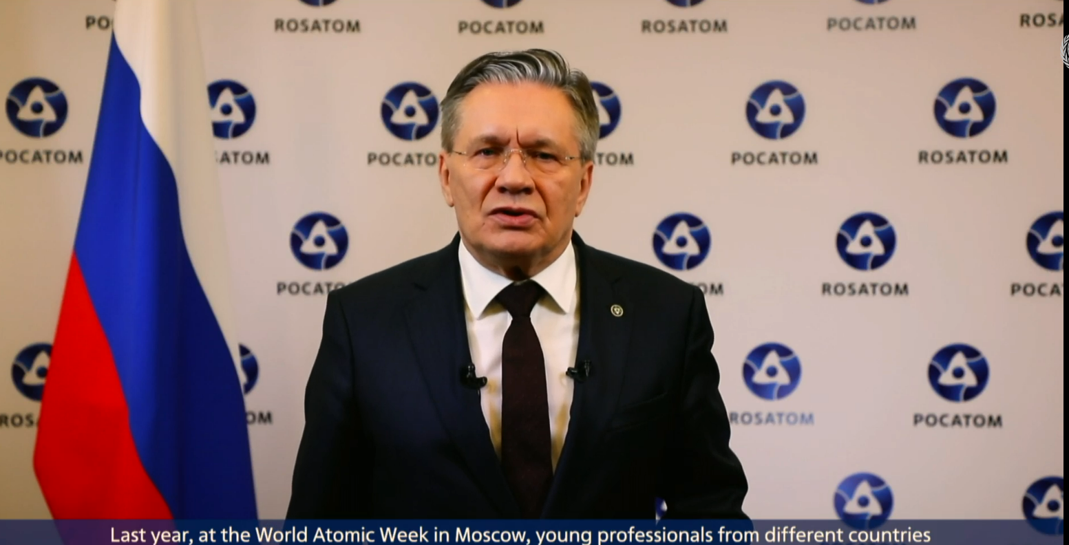 Глава «Росатома» Алексей Лихачев выступил перед молодыми лидерами «на полях» Молодёжного форума ЭКОСОС-2026
