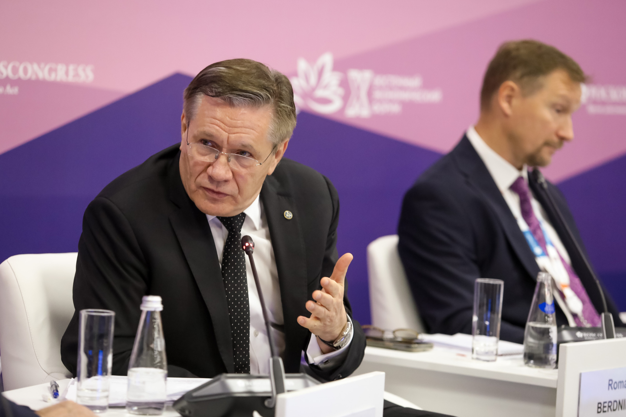 Глава «Росатома» Алексей Лихачев принял участие в сессии «Электроэнергия для развития Дальнего Востока» Восточного экономического форума