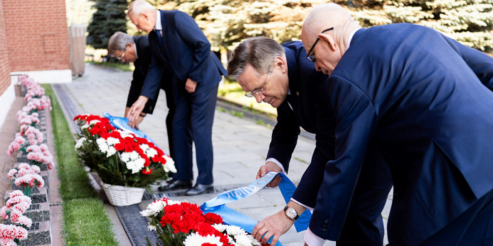 В Москве прошли торжественные мероприятия, посвященные 75-летию со дня испытания первого отечественного ядерного заряда