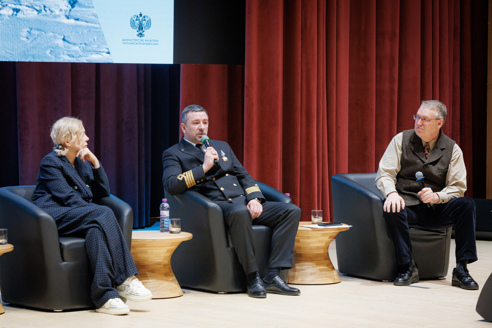 Капитаны ФГУП «Атомфлот» приняли участие в просветительском проекте Третьяковской галереи и музея «Атом»