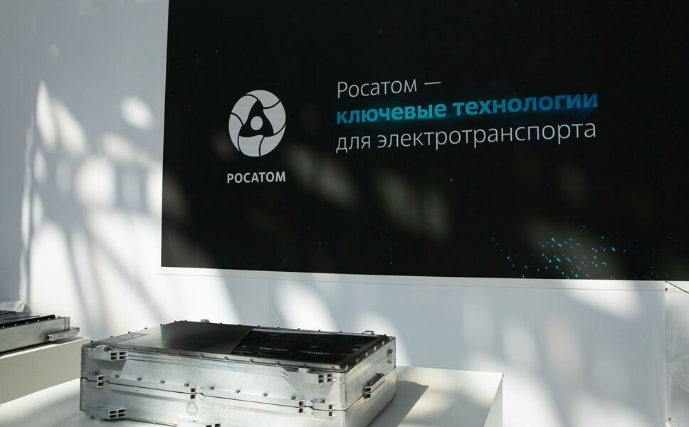 На «АТОМЭКСПО-2024» Росатом представил универсальную аккумуляторную батарею для общественного и коммерческого электротранспорта