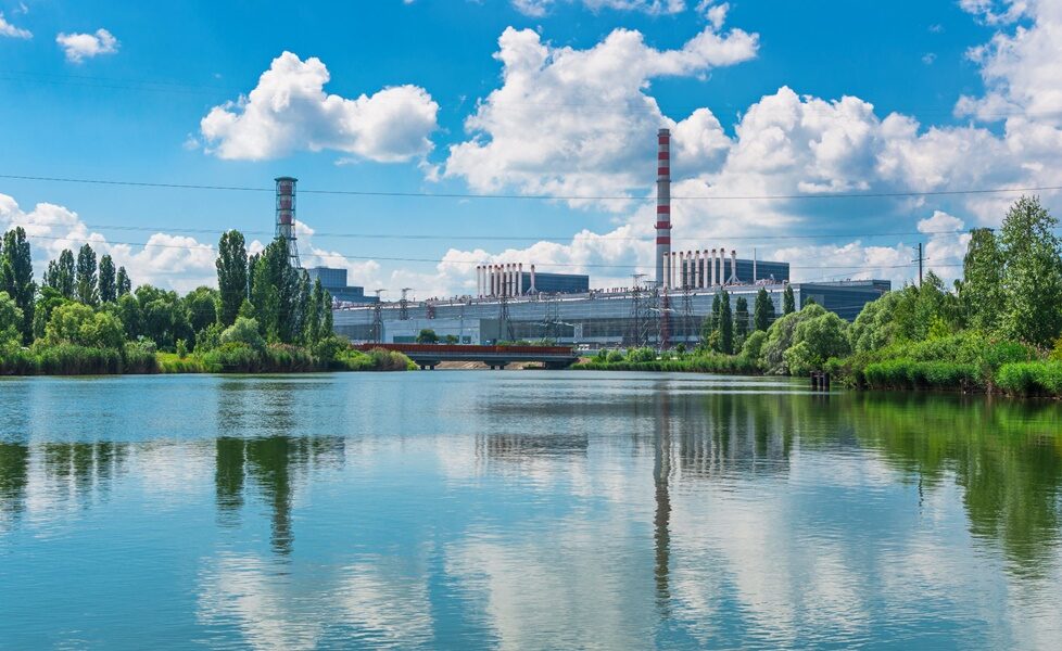 На площадку Курской АЭС доставлена первая партия ядерного топлива для строящейся второй очереди станции 