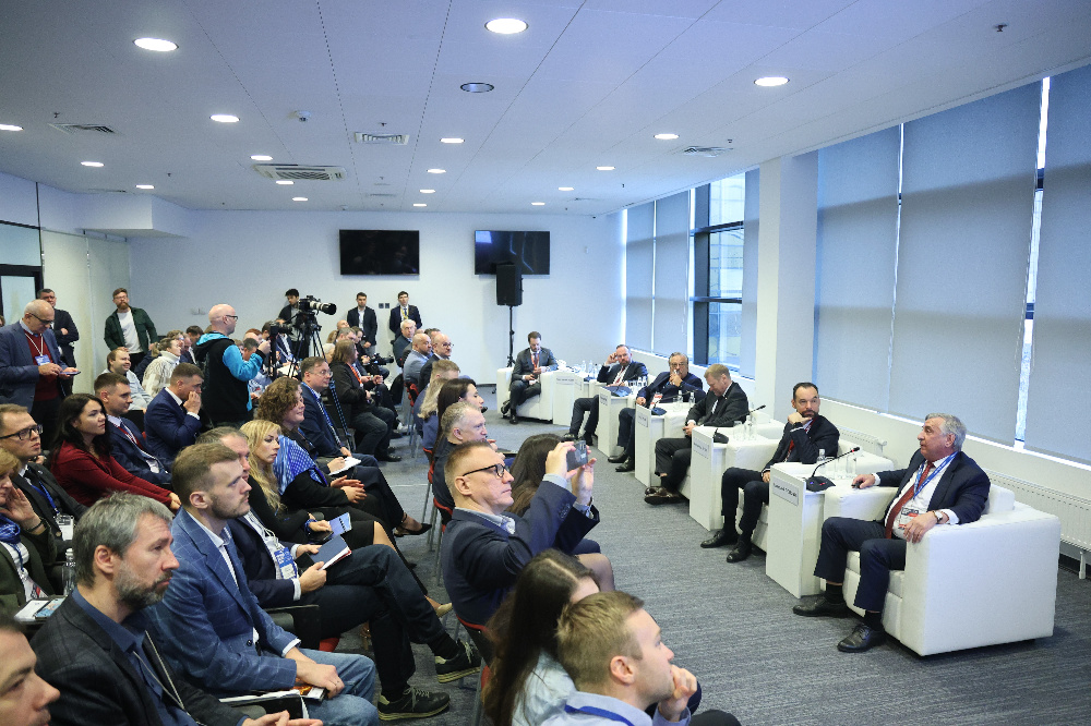 Представители Машиностроительного дивизиона «Росатома» приняли участие в обсуждении роли цифровых технологий в развитии металлургии на «Металл-Экспо 2025»