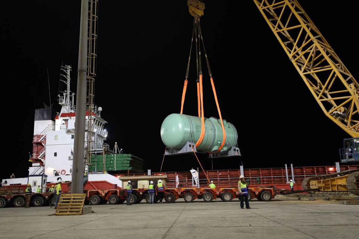 Reactor pressure vessel for Unit 1 is delivered to El-Dabaa NPP construction site in Egypt 