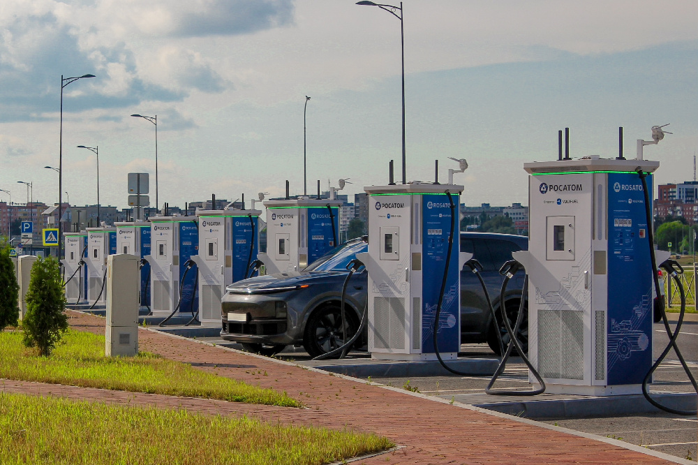 Россияне определили ключевые факторы для выбора электромобиля 