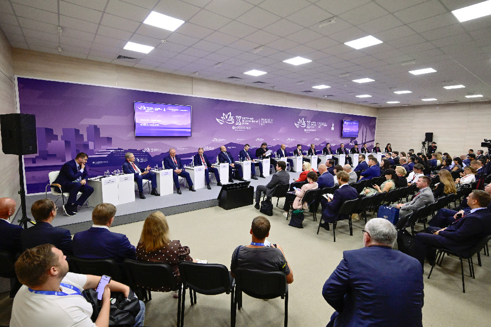 «Росатом» принял участие в бизнес-диалоге о стратегическом партнерстве России и Таиланда на ВЭФ-2025
