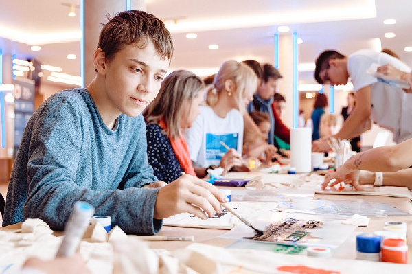 «Росатом» впервые провел научно-познавательный фестиваль «АтомДвиж» в Екатеринбурге и Заречном 