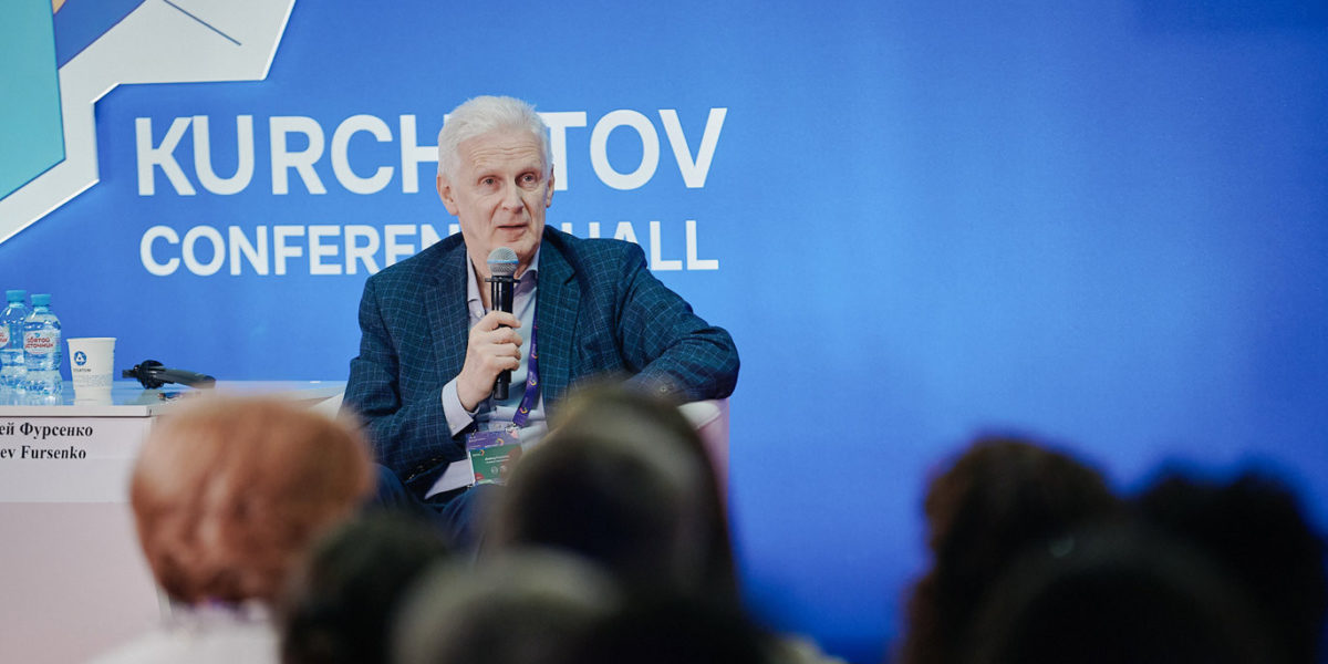 Ученые Росатома приняли участие во встрече помощника Президента РФ Андрея Фурсенко с молодыми учеными