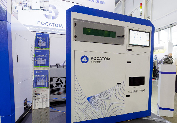 «Росатом» представил новый малогабаритный 3D-принтер RusMelt 150M