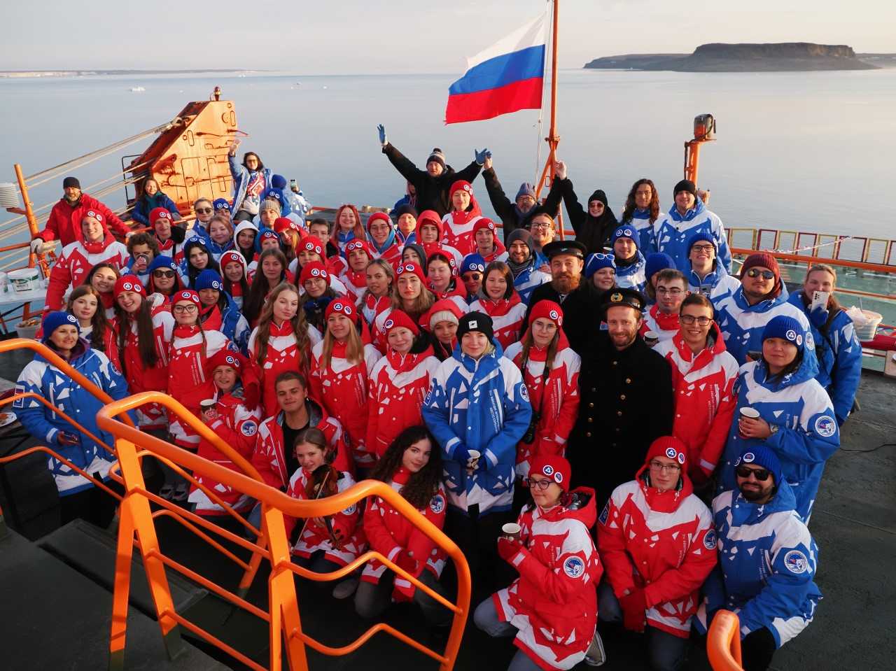 Over 3,500 entries received from foreign students to participate in the North Pole Expedition