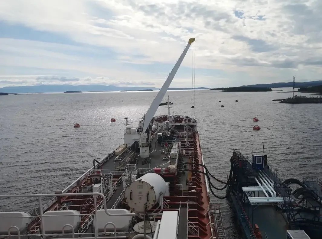 Единый морской оператор северного завоза отправил на Чукотку танкер с дизельным топливом