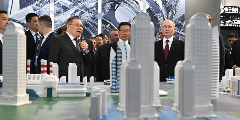 Росатом представил передовые разработки в развитии ядерных технологий и логистические решения на VIII Российско-китайском Экспо
